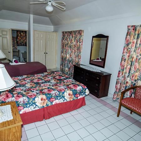 Hotel Relax Resort Montego Bay Exterior photo