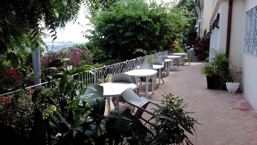 Hotel Relax Resort Montego Bay Exterior photo